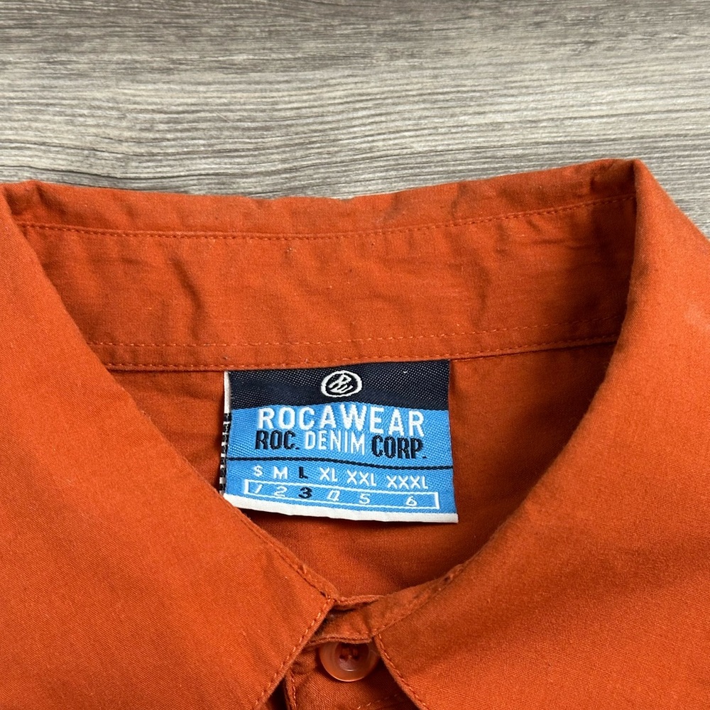 Y2K Rocawear Short Sleeve Button-Up - Picture 6 of 6